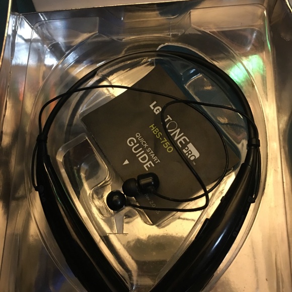 Tone pro Wireless Stereo Headset LG - Picture 2 of 3